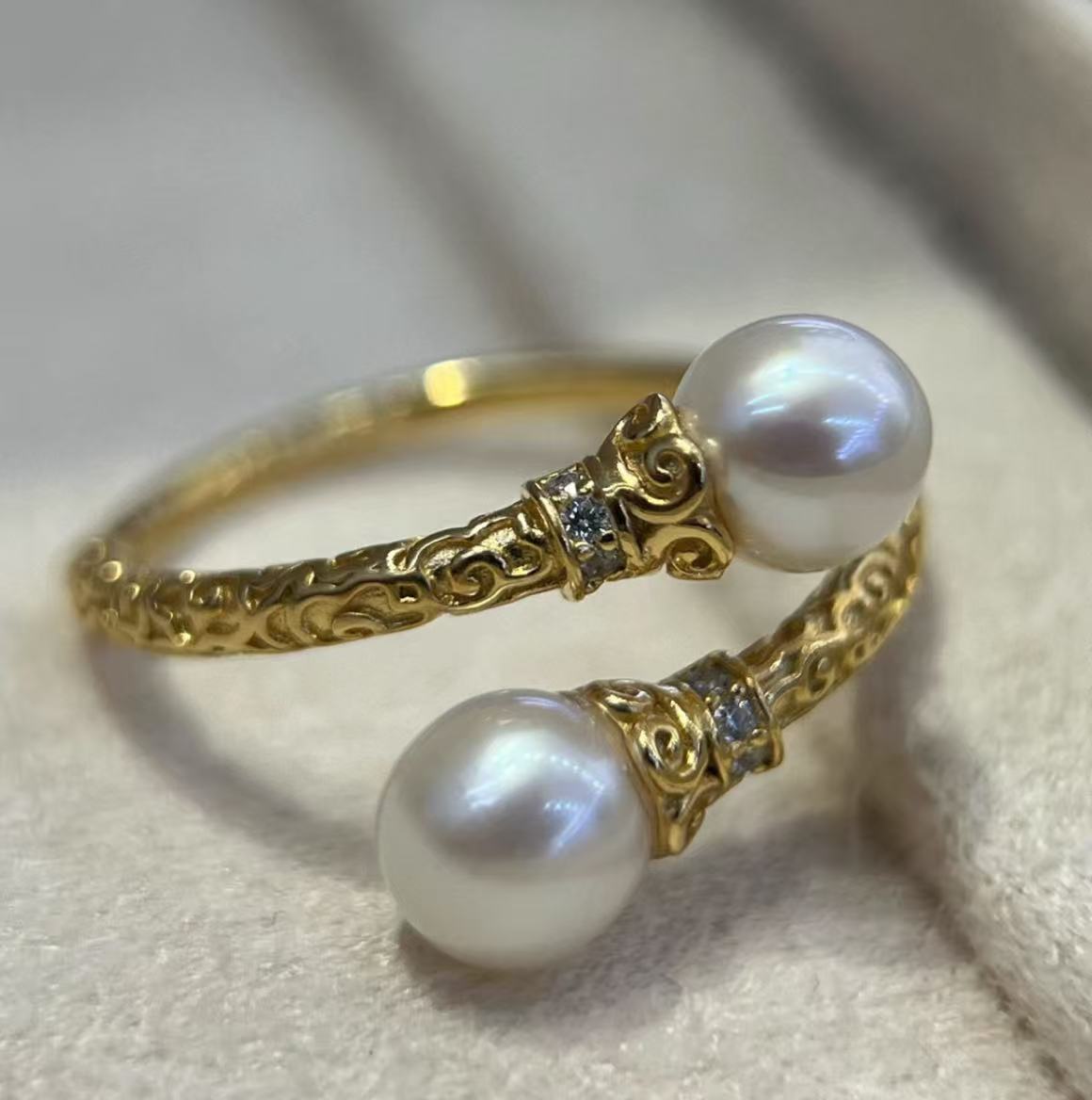 Natural freshwater pearl golden staff double gemstone ring